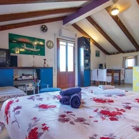 Appartement Fuer 2 Personen Ca 25 Qm In Rovinj-cocaletto, Istrien Istrische Riviera